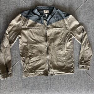 Men's Two-Tone Jacket in Gray and Tan